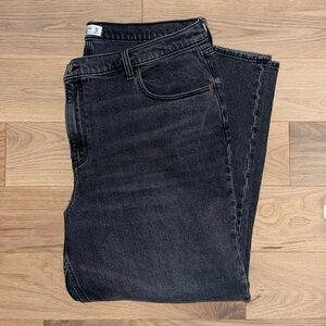 Abercrombie Black The 90s Straight Ultra High Rise Jean